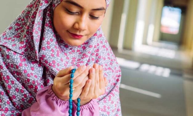 Iyyaka Na’budu Wa Iyyaka Nastaeen Wazifa