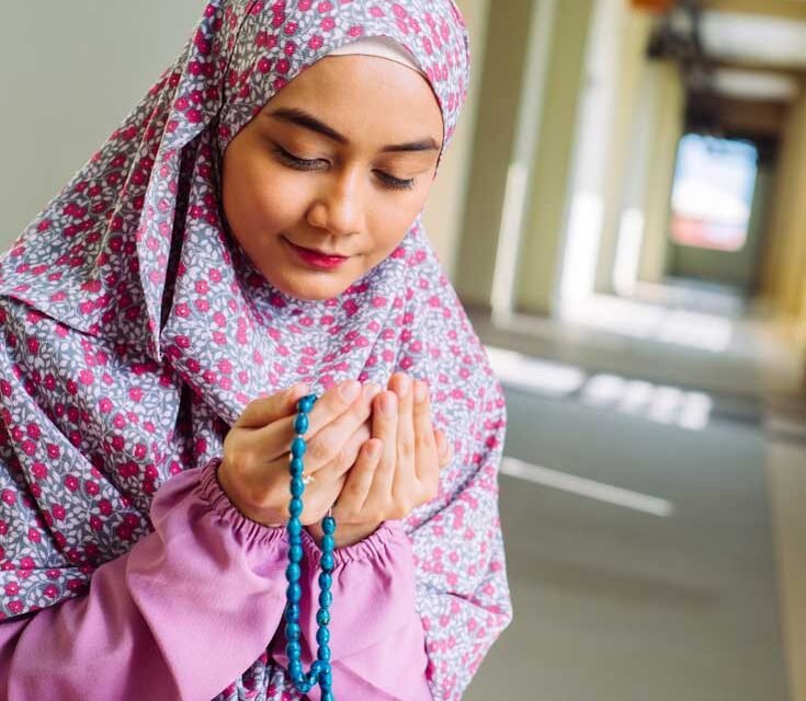 Iyyaka Na’budu Wa Iyyaka Nastaeen Wazifa