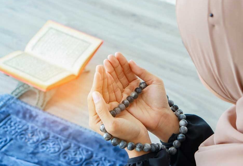 Summun Bukmun Umyun Wazifa Urdu-Hindi